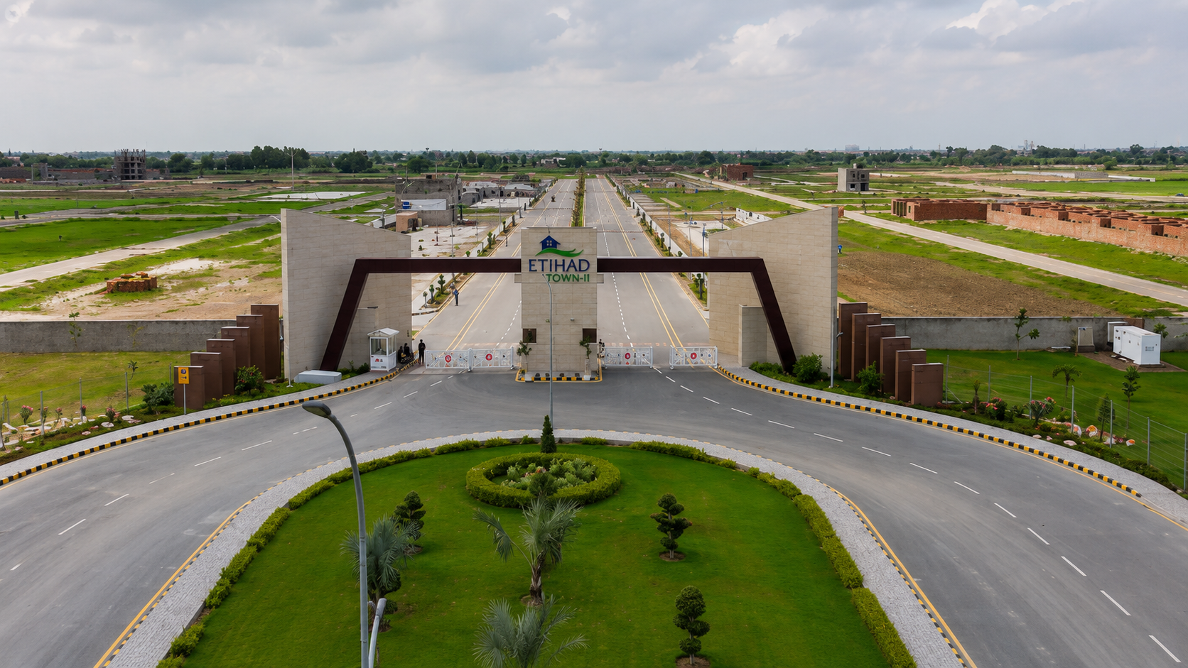 Why Southern Lahore is Becoming the City's Top Investment Zone